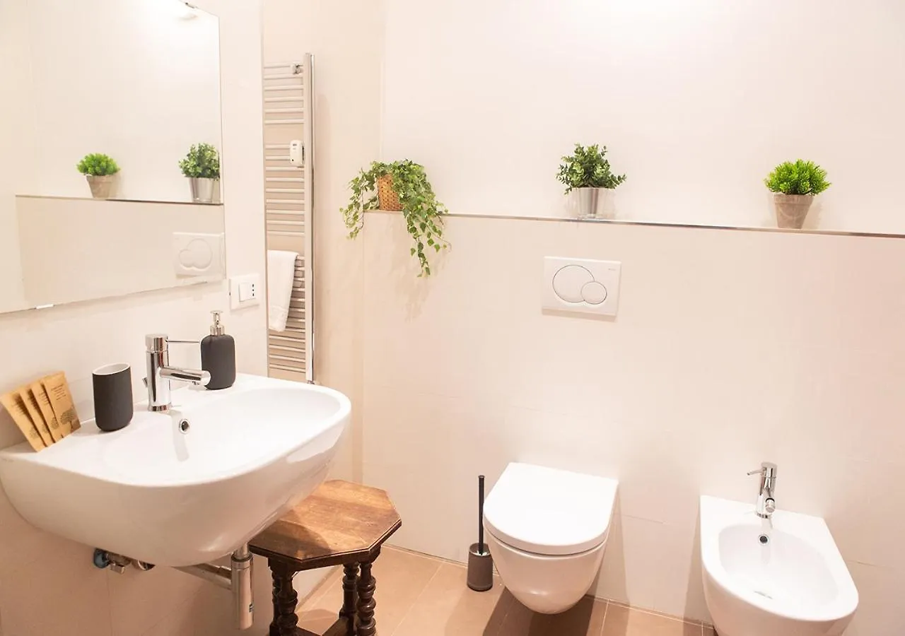 Apartment Termini Alever Apartament 3 Bedrooms Rome